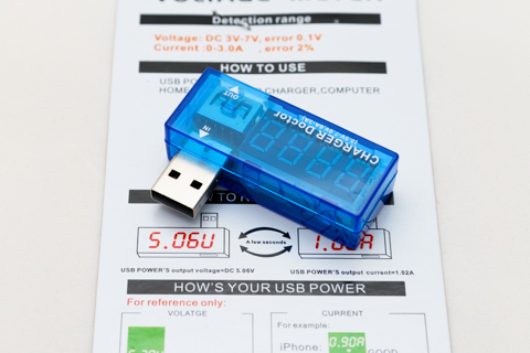 USB 簡易電圧・電流チェッカー