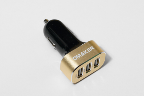 Omaker USB カーチャージャー