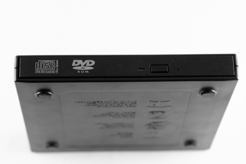 Qtuo USB2.0対応 ポータブルドライブ CD-RW/DVD外付けプレイヤー
